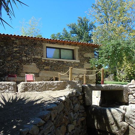 Quinta Da Chouza Agroturismo E Enoturismo Celorico De Basto Esterno foto