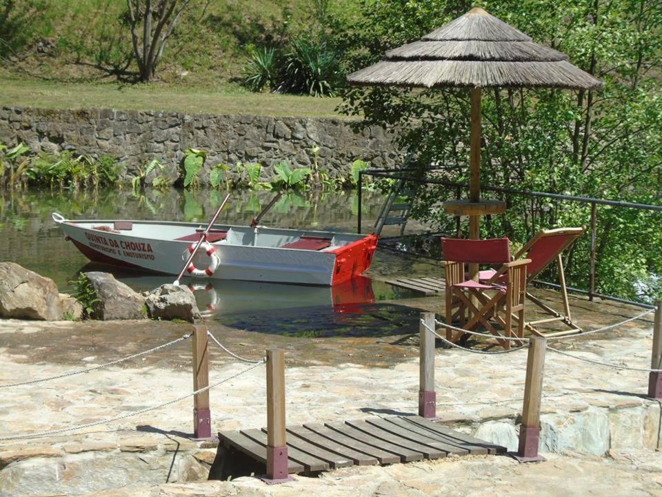 Quinta Da Chouza Agroturismo E Enoturismo Celorico De Basto Esterno foto