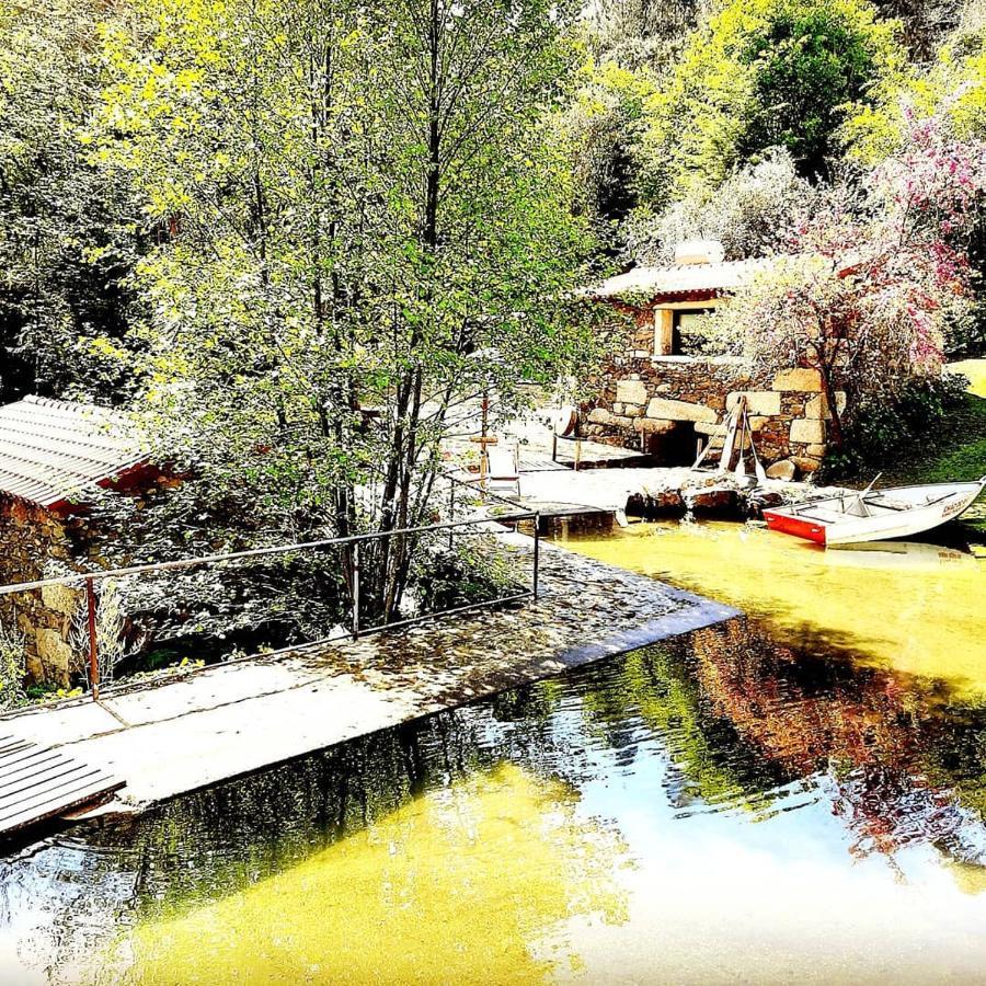 Quinta Da Chouza Agroturismo E Enoturismo Celorico De Basto Esterno foto