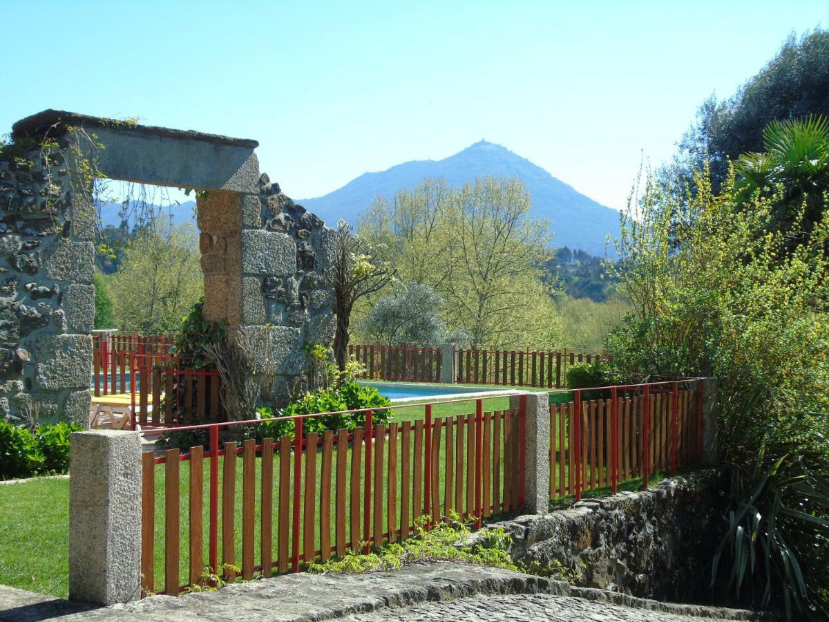 Quinta Da Chouza Agroturismo E Enoturismo Celorico De Basto Esterno foto