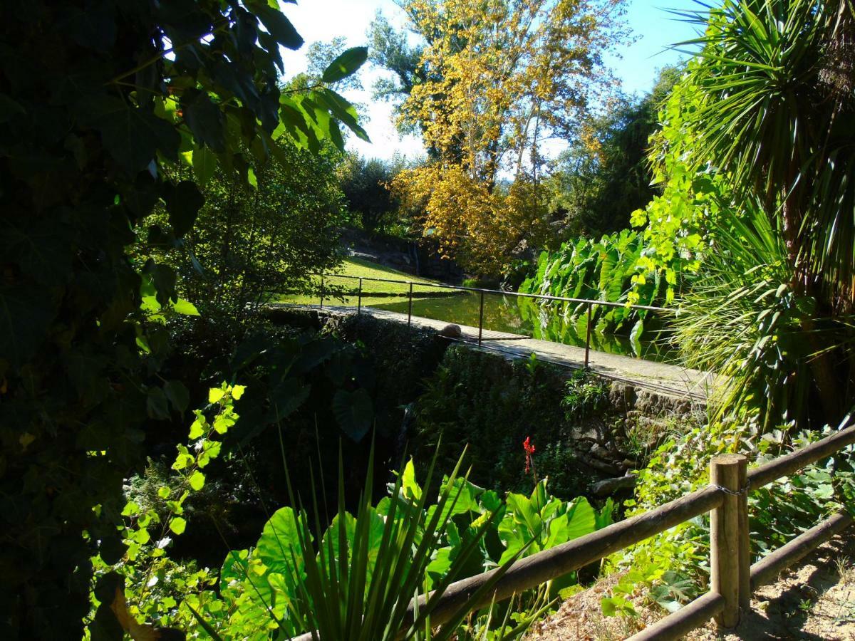 Quinta Da Chouza Agroturismo E Enoturismo Celorico De Basto Esterno foto