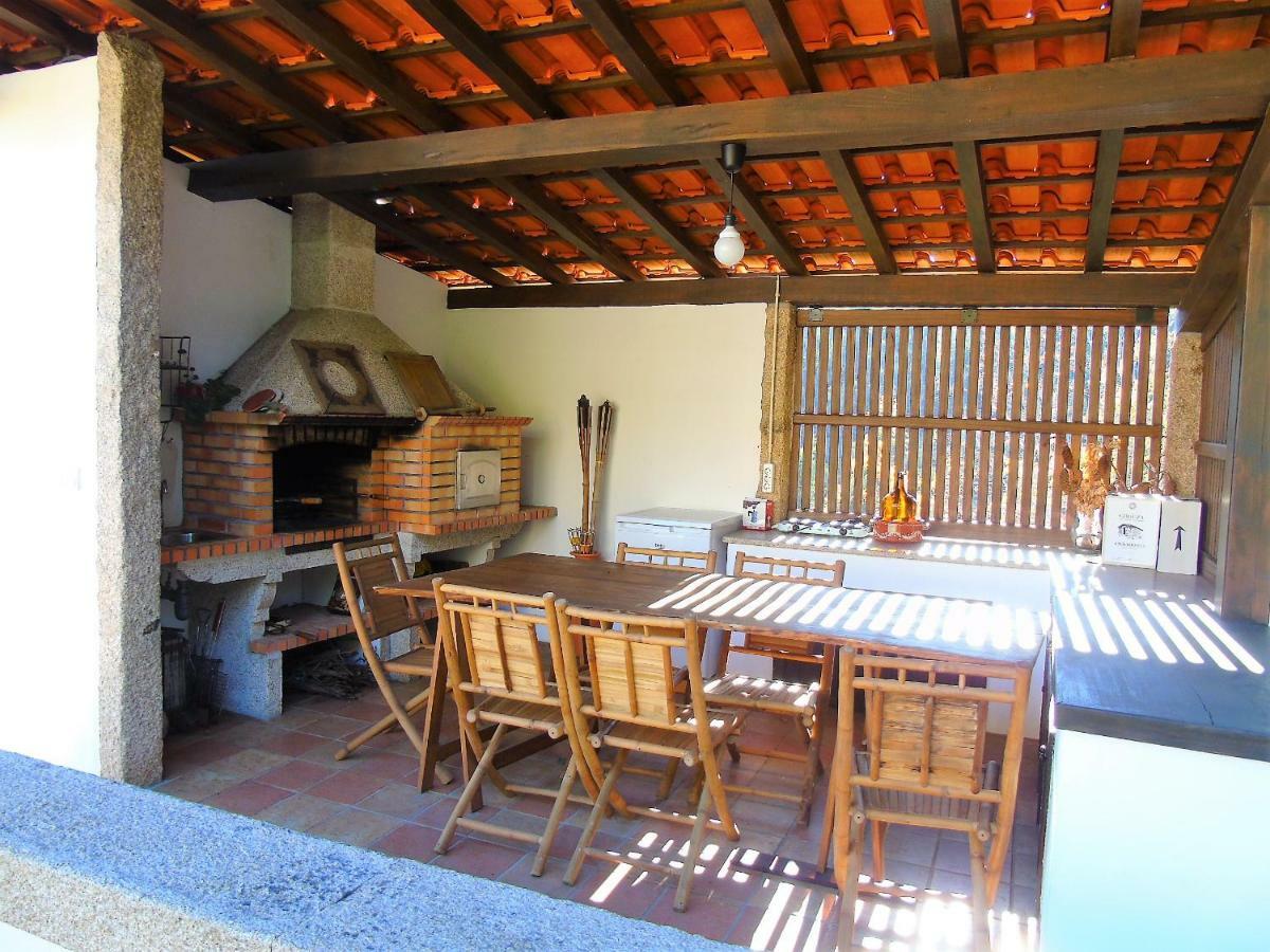 Quinta Da Chouza Agroturismo E Enoturismo Celorico De Basto Esterno foto