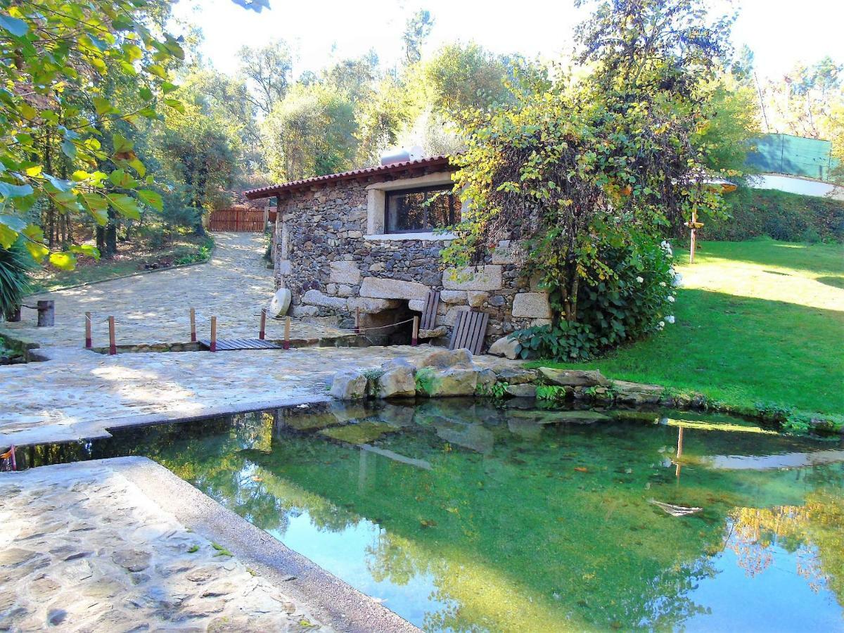 Quinta Da Chouza Agroturismo E Enoturismo Celorico De Basto Esterno foto