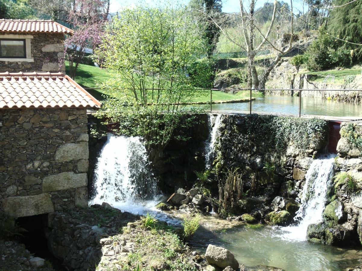 Quinta Da Chouza Agroturismo E Enoturismo Celorico De Basto Esterno foto